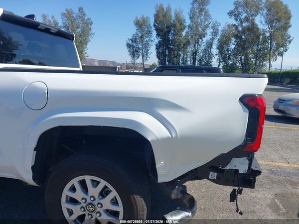2025 TOYOTA TACOMA SR5
