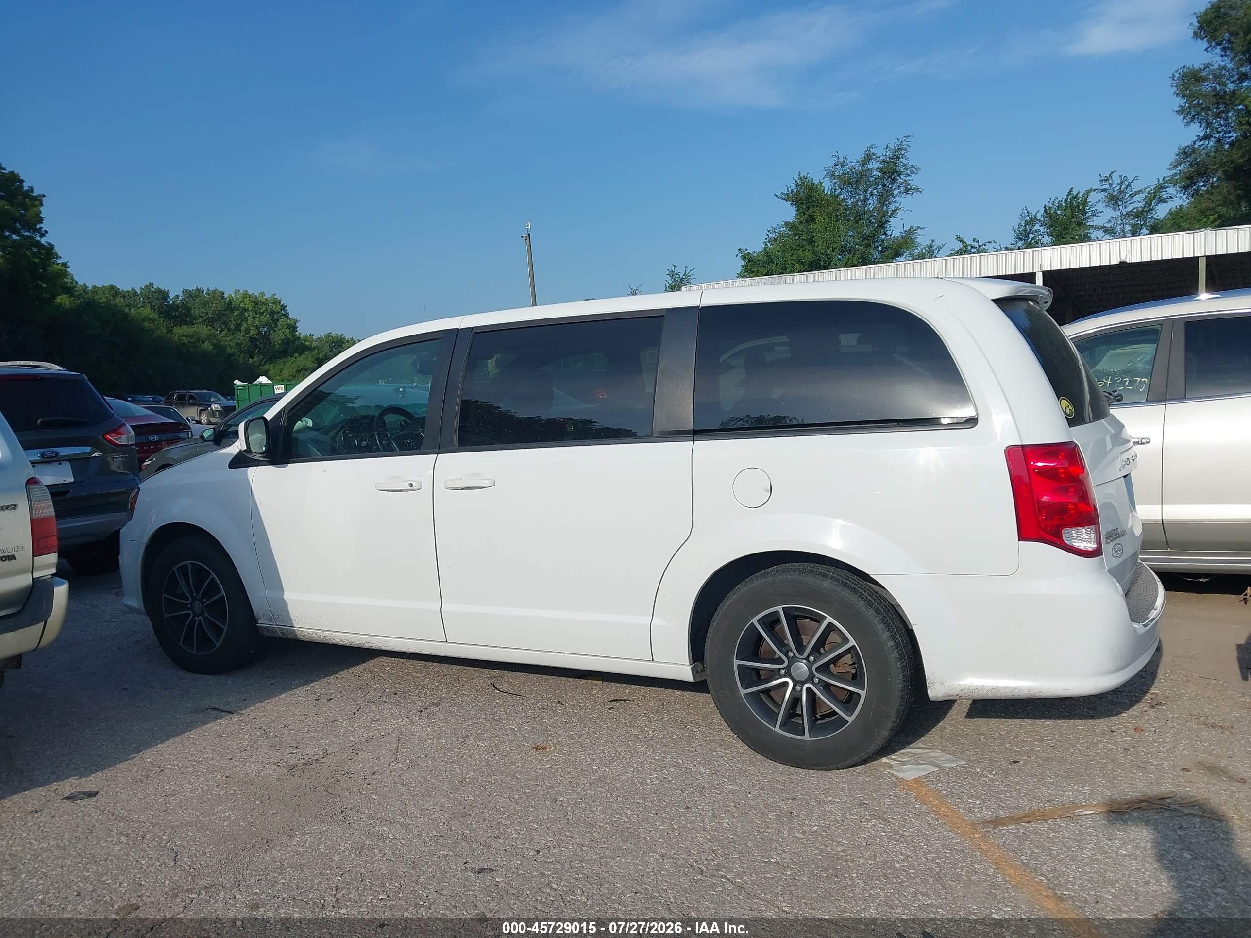 2019 DODGE GRAND CARAVAN GT
