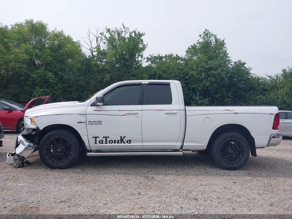 2017 RAM 1500 BIG HORN  4X4 6'4 BOX