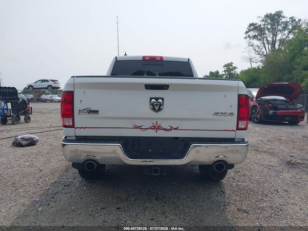 2017 RAM 1500 BIG HORN  4X4 6'4 BOX