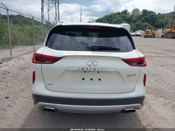 2019 INFINITI QX50 LUXE