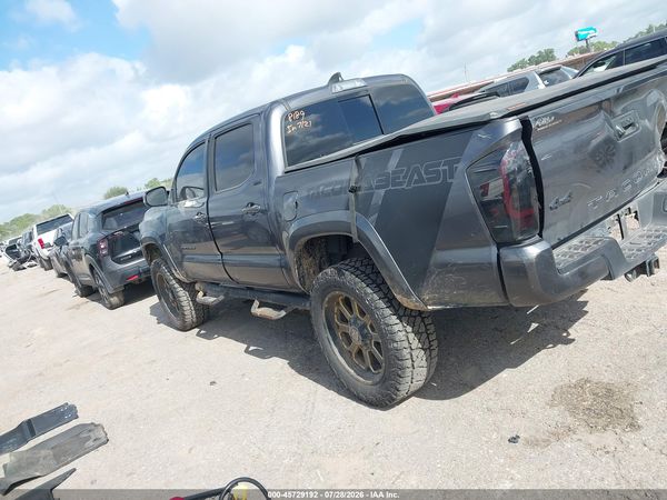 2022 TOYOTA TACOMA SR5 V6