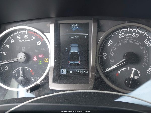 2022 TOYOTA TACOMA SR5 V6