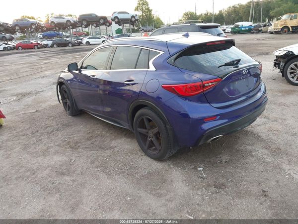 2017 INFINITI QX30 PREMIUM