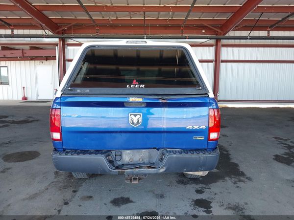 2016 RAM 1500 ST CREW CAB 4X4
