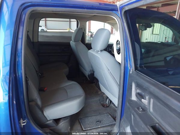2016 RAM 1500 ST CREW CAB 4X4
