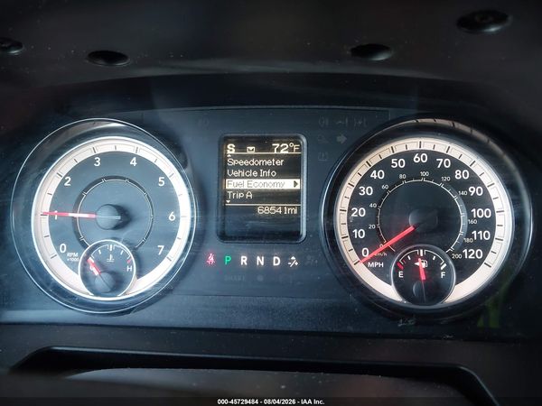2016 RAM 1500 ST CREW CAB 4X4
