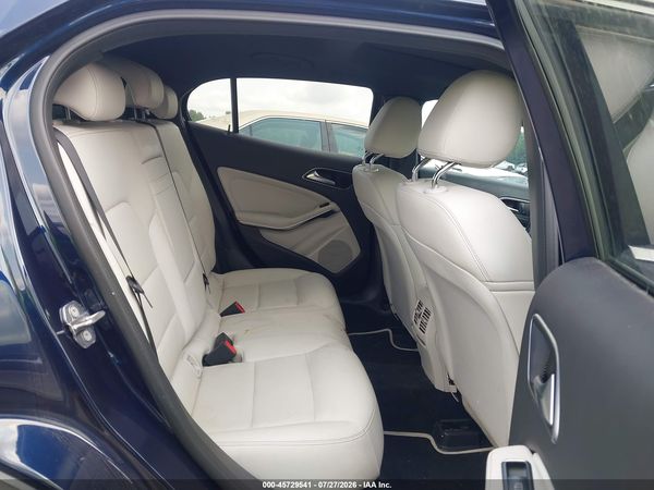 2018 MERCEDES-BENZ GLA 250 4MATIC