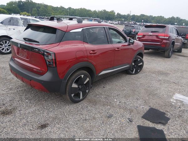 2026 NISSAN KICKS SR — I4
