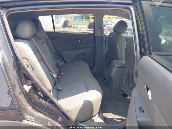 2016 KIA SPORTAGE LX