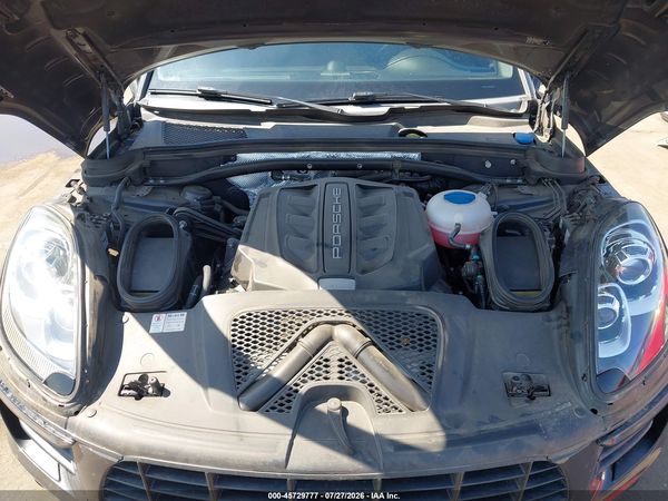 2018 PORSCHE MACAN S