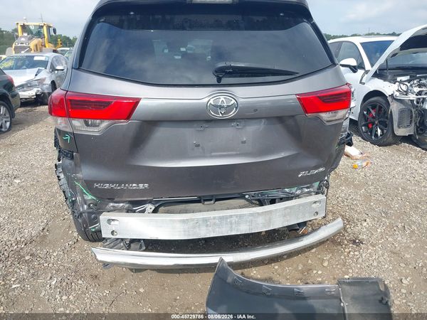 2019 TOYOTA HIGHLANDER XLE
