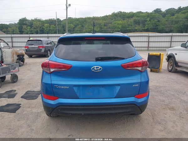 2016 HYUNDAI TUCSON SE