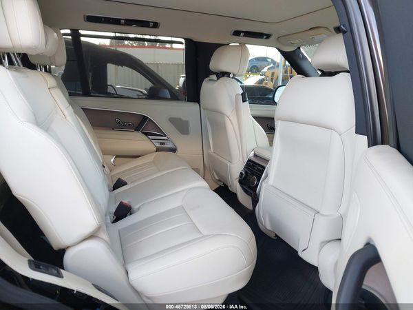 2025 LAND ROVER RANGE ROVER P530 SE 7 SEAT