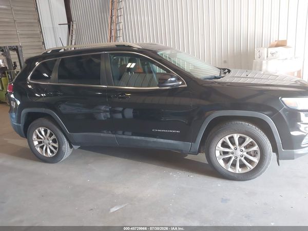 2019 JEEP CHEROKEE LATITUDE 4X4