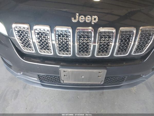 2019 JEEP CHEROKEE LATITUDE 4X4