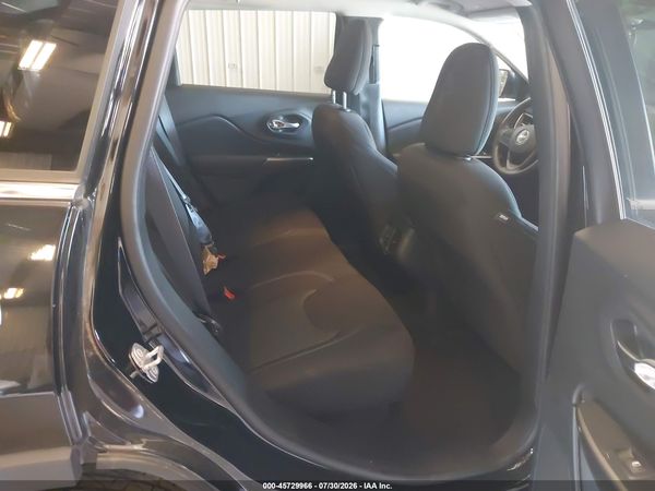 2019 JEEP CHEROKEE LATITUDE 4X4