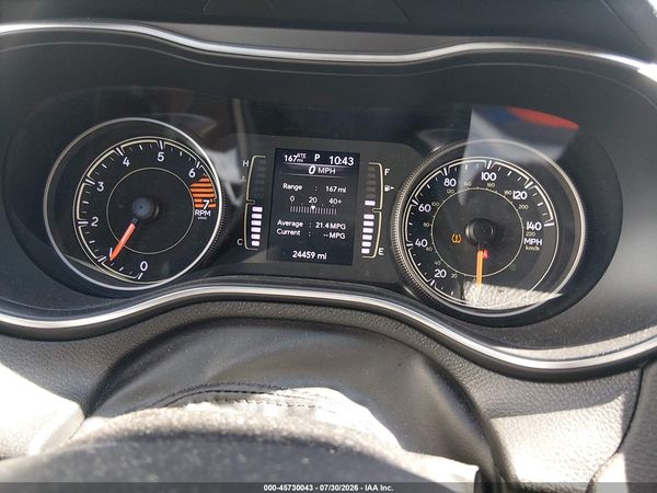 2019 JEEP CHEROKEE LATITUDE 4X4