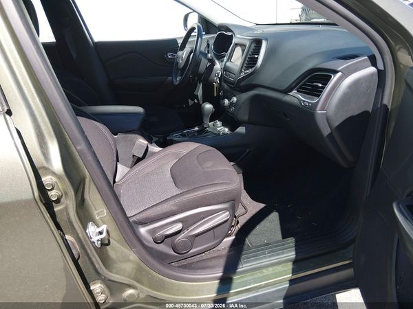 2019 JEEP CHEROKEE LATITUDE 4X4