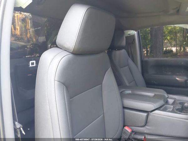2025 CHEVROLET SILVERADO 2500HD Work Truck — I8
