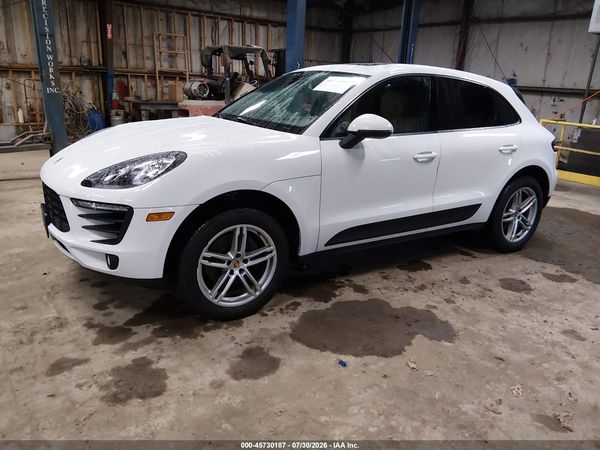 2018 PORSCHE MACAN