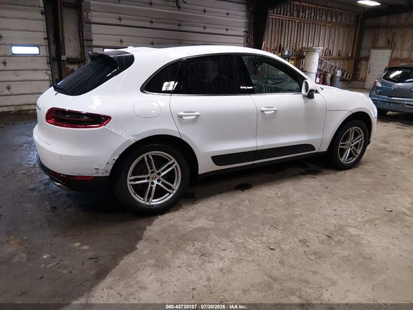 2018 PORSCHE MACAN