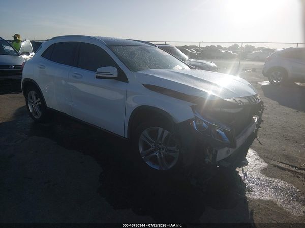 2019 MERCEDES-BENZ GLA 250 GLA250