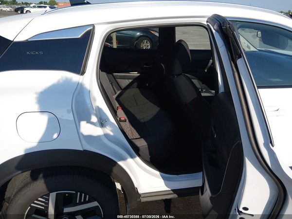 2026 NISSAN KICKS SV