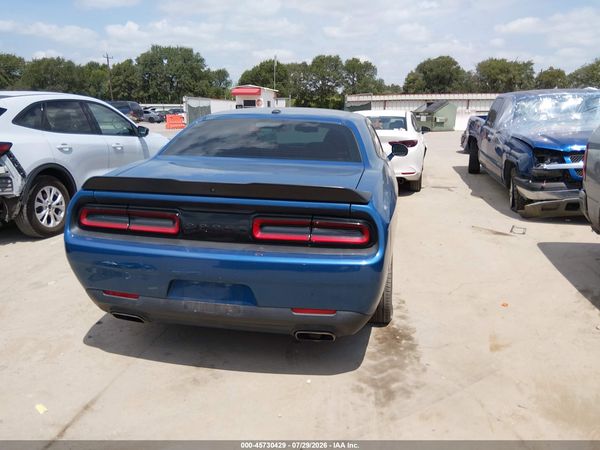 2020 DODGE CHALLENGER SXT