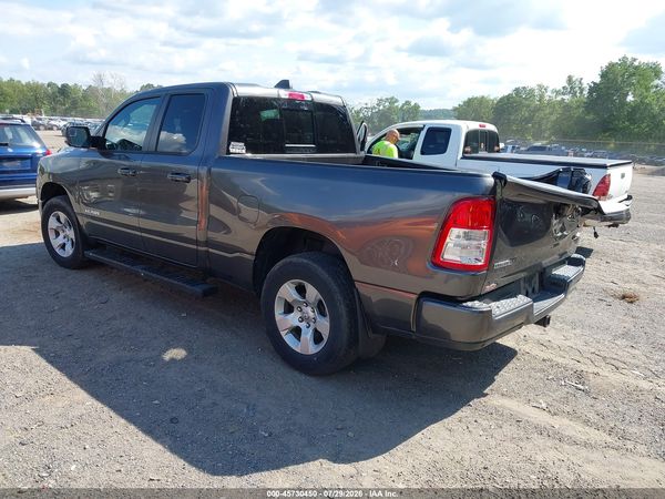2024 RAM 1500 BIG HORN  4X4 6'4 BOX