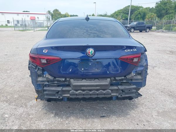 2017 ALFA ROMEO GIULIA AWD
