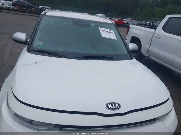 2020 KIA SOUL X-LINE