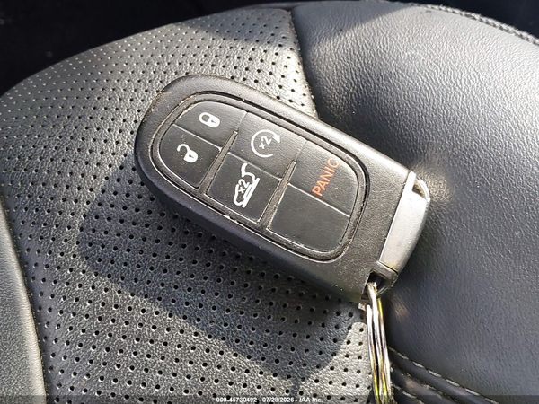 2019 JEEP CHEROKEE LIMITED FWD