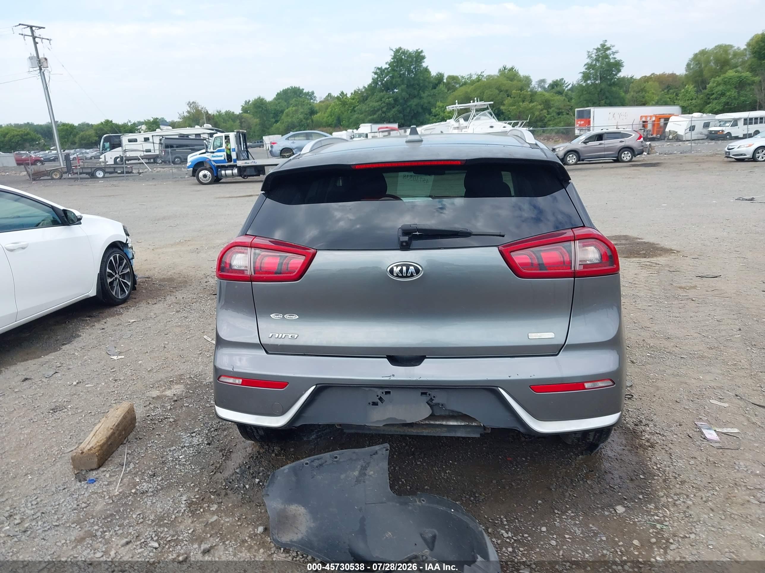 2018 KIA NIRO LX