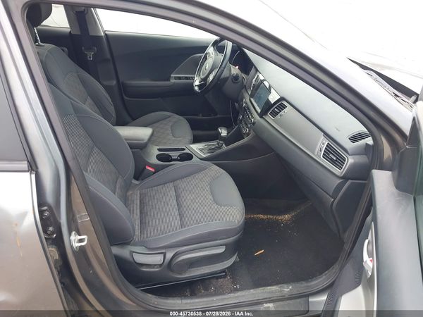 2018 KIA NIRO LX