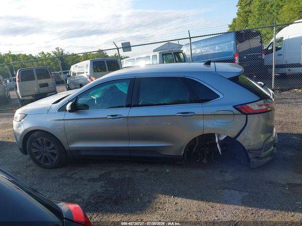 2022 FORD EDGE TITANIUM — I117