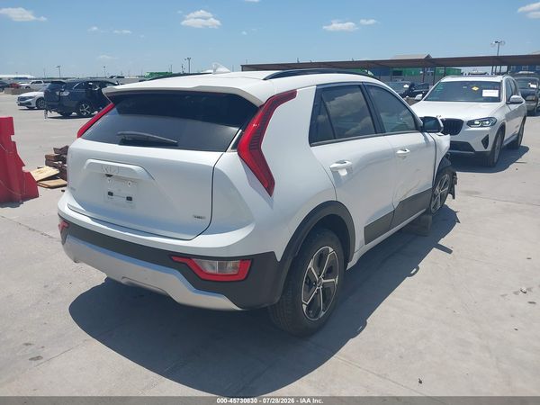 2023 KIA NIRO LX