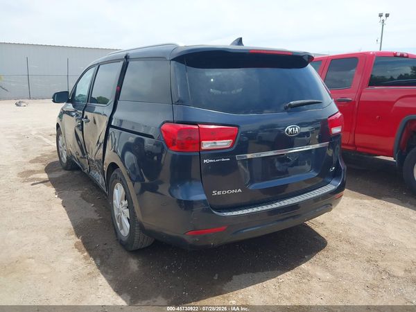 2016 KIA SEDONA LX