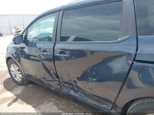 2016 KIA SEDONA LX