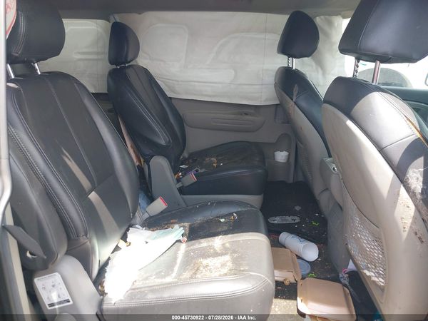 2016 KIA SEDONA LX