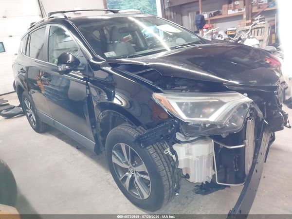 2016 TOYOTA RAV4 XLE