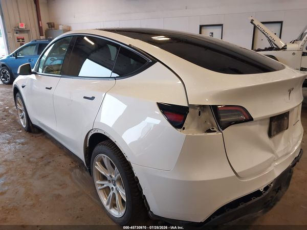 2021 TESLA MODEL Y