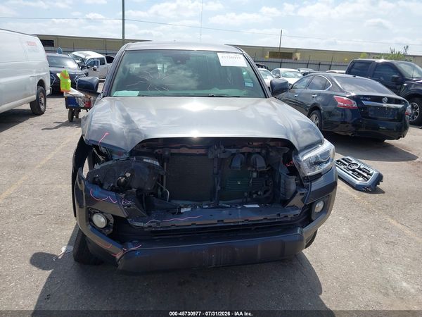 2018 TOYOTA TACOMA SR5 V6