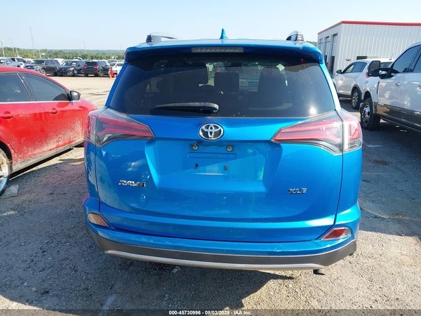 2017 TOYOTA RAV4 XLE