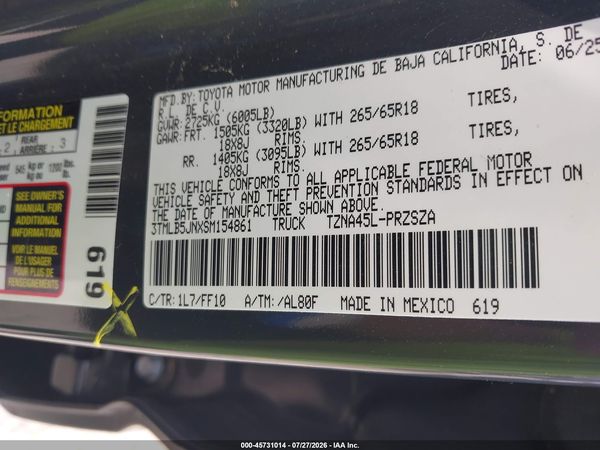 2025 TOYOTA TACOMA SR5