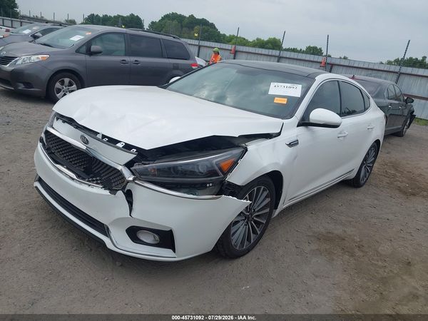 2018 KIA CADENZA PREMIUM