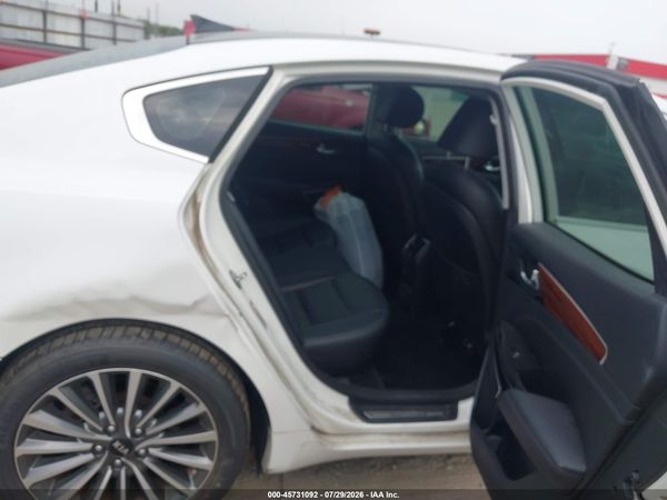 2018 KIA CADENZA PREMIUM
