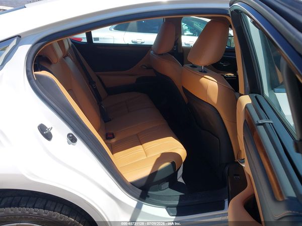 2023 LEXUS ES 300H ULTRA LUXURY
