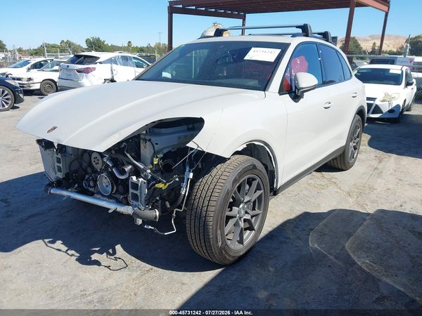 2026 PORSCHE CAYENNE