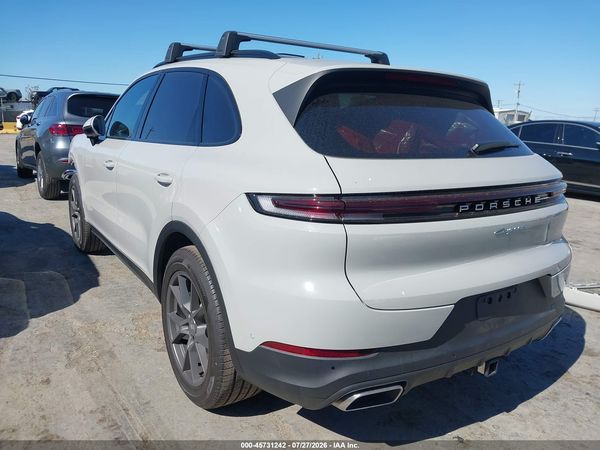 2026 PORSCHE CAYENNE
